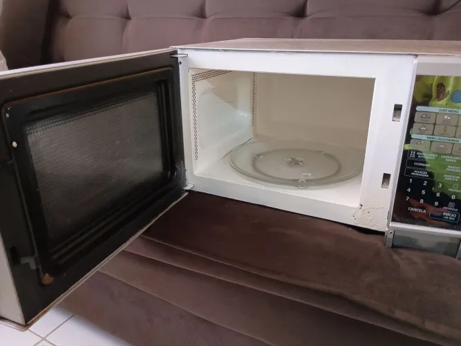 VENDO MICROONDAS R$150,00