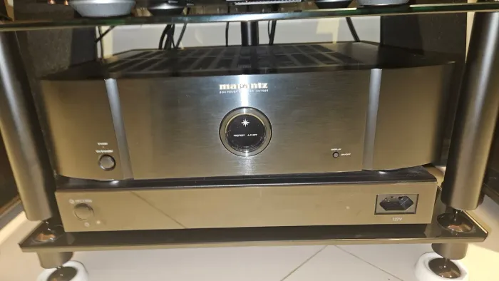Amplificador Stereo Marantz MM7025