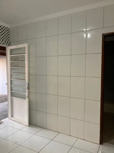 Aluga - se , casa no Jd São Guilherme 1