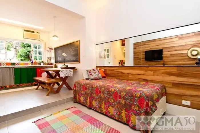 Studio em Laranjeiras - Rio de Janeiro