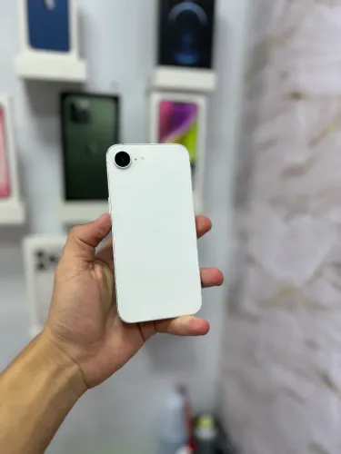 iPhone 16e - 128GB ( Branco / Americano )