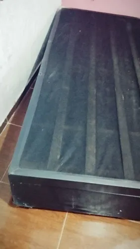 Cama box com colchão e bau