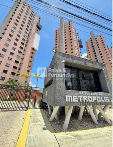 CONDOMÍNIO METRÓPOLES