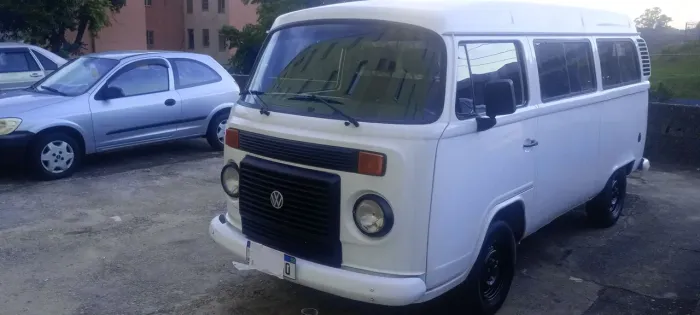 Volkswagen Kombi Lotação 1.4 MI Total Flex 8V 2009