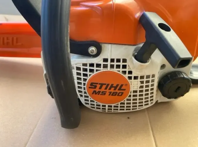MOTO SERRA STIHL 180