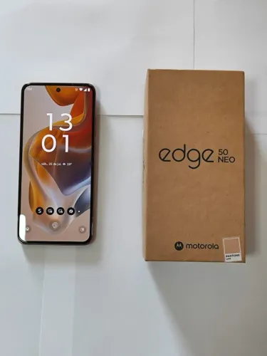 Motorola Edge 50 Neo 5g Cor Latte-claro Semi-novo