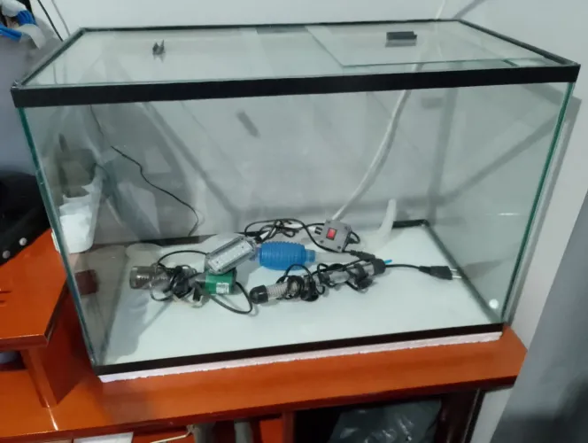Aquário 75 litros com equipamento