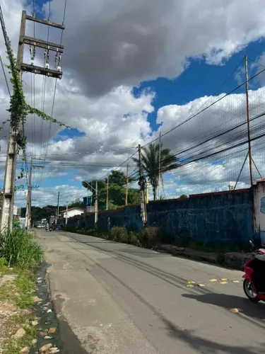 VENDO EXCELENTE LOTE NO AV MATO GROSSO, CHÁCARA BRASIL , Px ASS. Da polícia federal Aceit