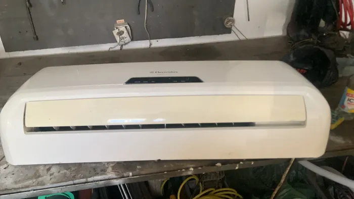 Ar condicionado eletrolux