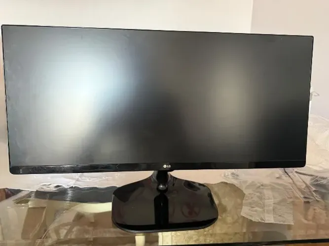 Monitor LG UltraWide 25 - 25UM58 IPS 60Hz - Ótimo estado