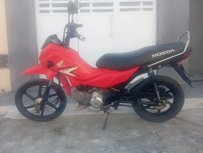 Vendo Honda pop 110i ES Super conservado e pouco km