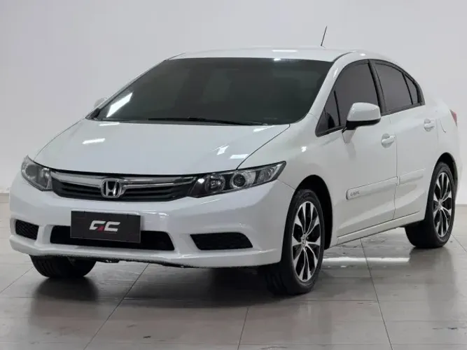 Honda Civic Sedan LXS 1.8/1.8 Flex 16V Aut. 4P 2016