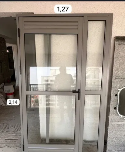 Vendo porta 2,10 x 1,27 a retirar