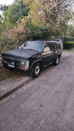 Nissan Pathfinder SE 4X4 3.0 12V Aut./mec. 1993