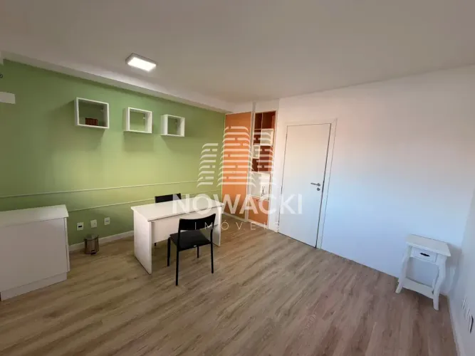 SALA COMERCIAL COM DIVISÓRIA E BANHEIRO NO CHAMPAGNAT
