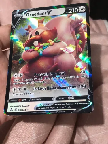 Card pokemon greedent V 