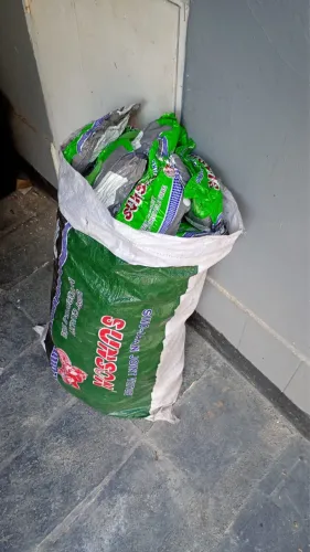 Vendo lote câmara ar 17 biz crypton Mobilete ótimo pra revenda 