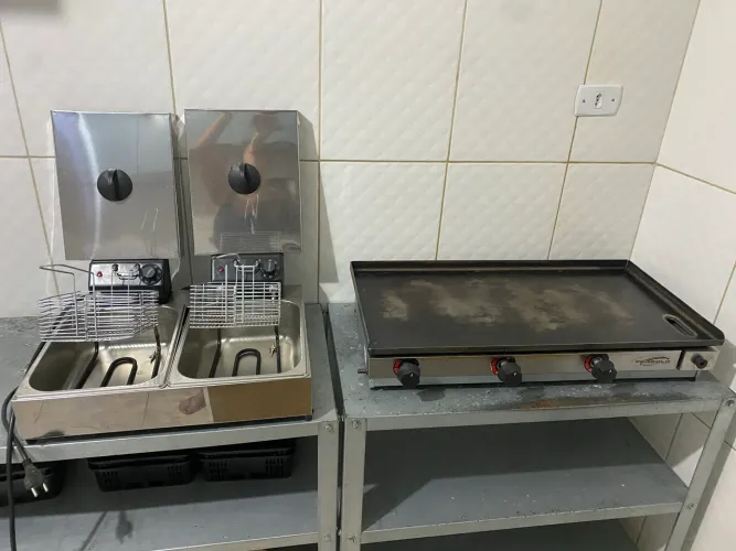 Equipamentos para Hamburgueria Usados - Chapa e Fritadeira?