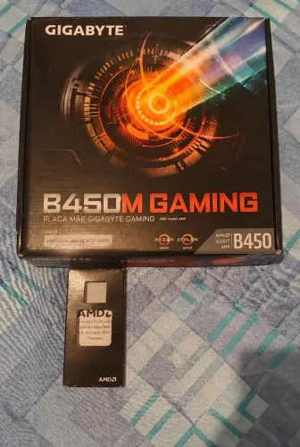 Vendo ou Troco Kit Ryzen 7 3700x + Placa Mãe Gigabyte B450M Gaming