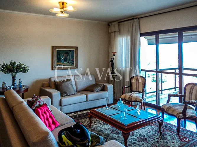 Apartamento no Edifício Flamboyant
