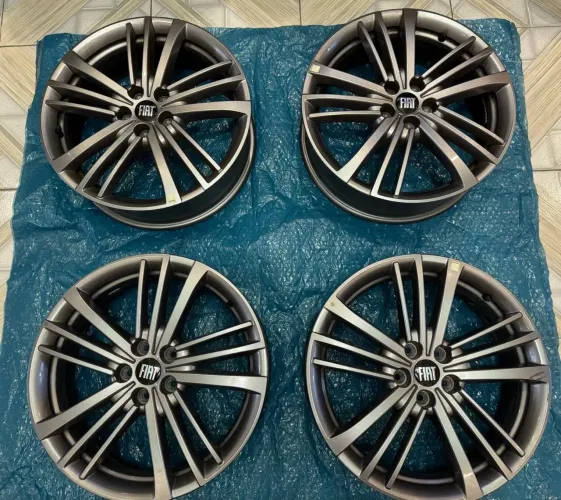 Rodas 17 original Fiat Fastback