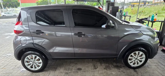 Fiat Mobi Like 1.0 Fire Flex 5P. 2021