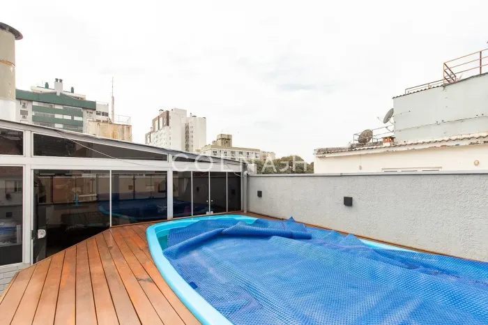 Cobertura com piscina no Moinhos de Vento!