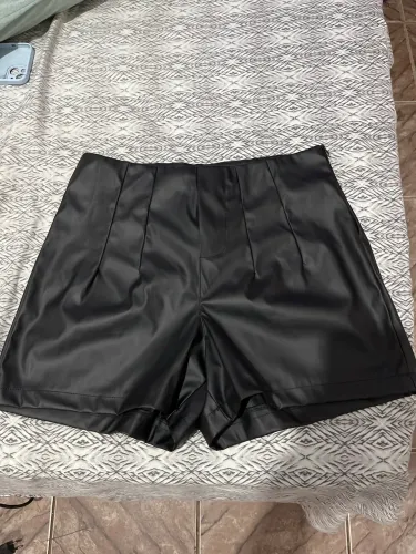 Short de couro