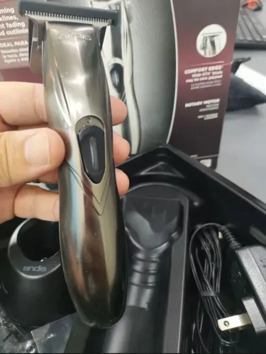 Máquina Andis Slimline Pro