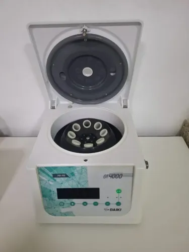 centrífuga PRF PRP DAIKI DT 4000
