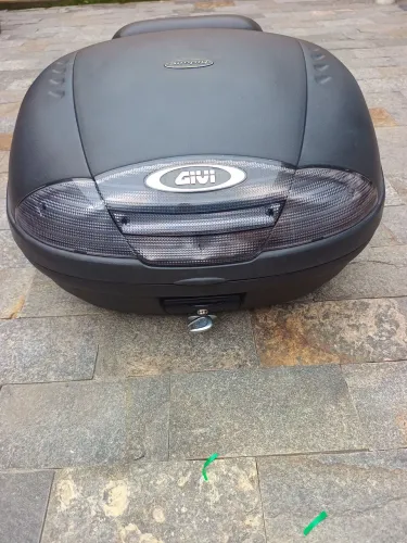 Vendo baú givi E450 simply II tech