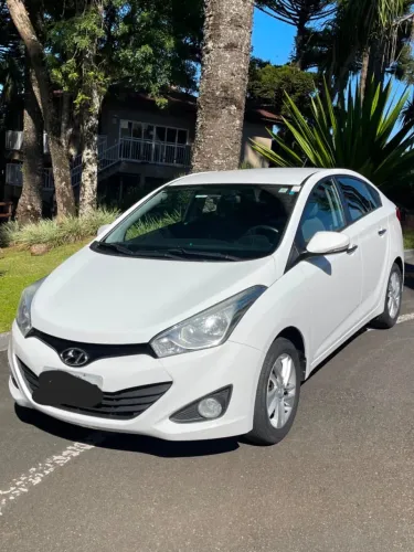 Hyundai HB20S Premium 1.6 Flex 16V Aut. 4P 2014