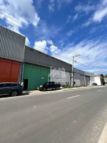 Galpão com DOCA para alugar, 800 m² por R$ 12.100/mês - Santana - Cariacica/ES