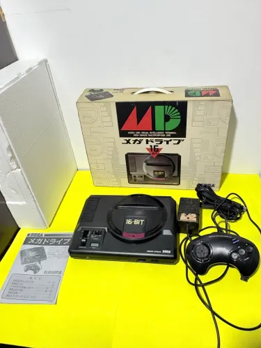 Console sega mega drive first print