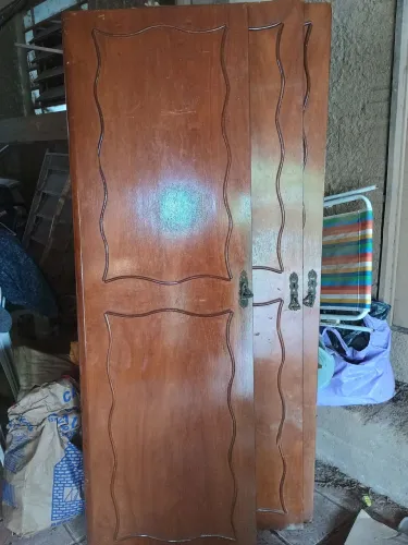 3- Portas Antigas de Roupeiro 