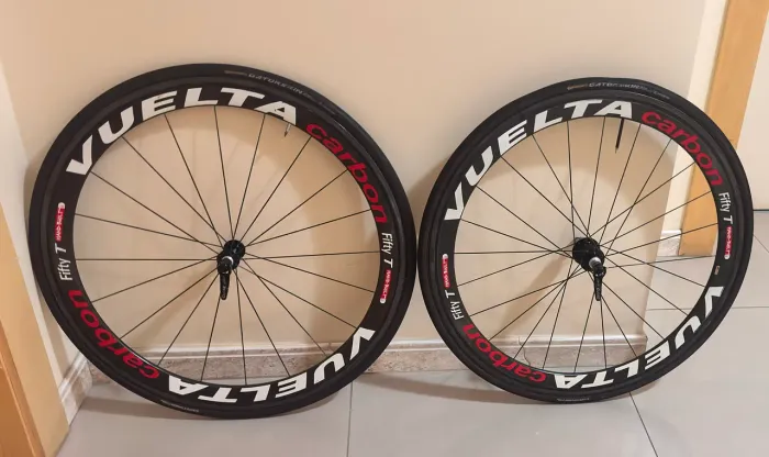 Par De Rodas Speed Vuelta Carbon Fitty