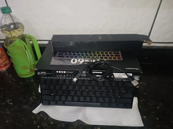 Teclado magnético Akko Fun 60 pro 