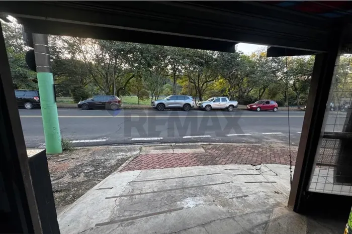 Imóvel comercial de Esquina parque campolim