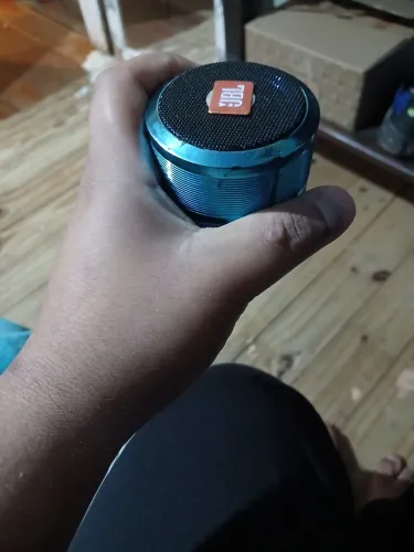 Vendo caixa de som boa estado