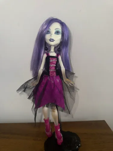 Monster High Spectra Vondergeis, G1. OPORTUNIDADE!