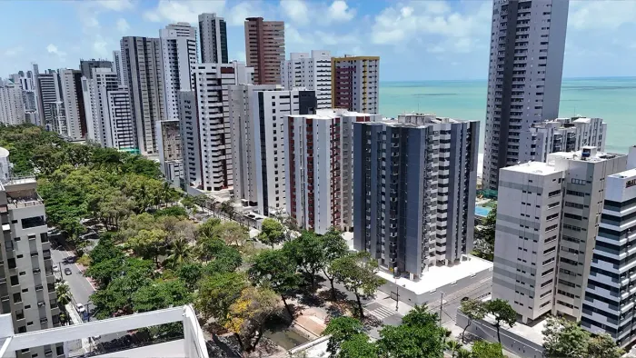 Jean Charles/Setúbal: 01 qt. 01 wc, piso porcelanato, perto da praia.