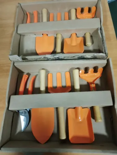 Kit jardinagem com 5 peças 30 reais já com entrega