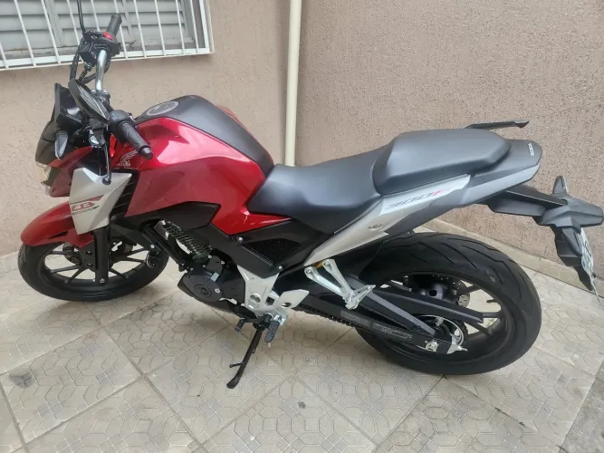 Cb Twister 300 abs