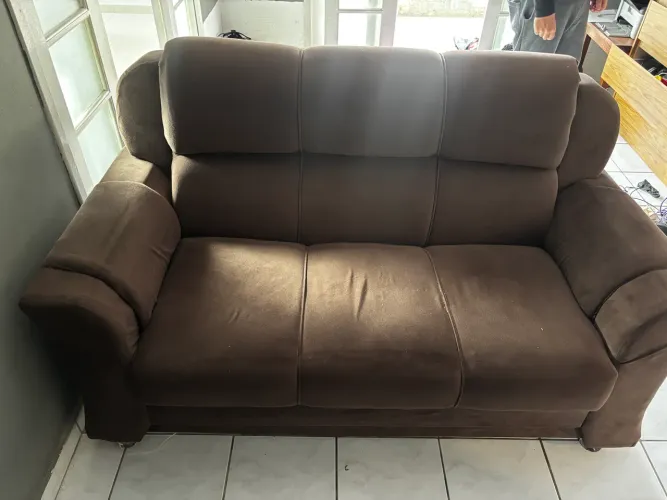 Sofá 3 lugares 