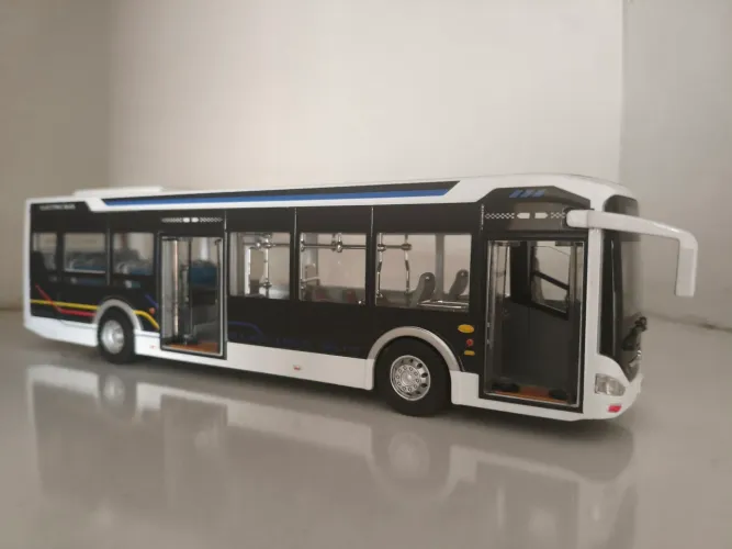 Linda Miniatura de Ônibus nibus em Metal 1:42