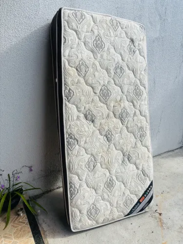 Colchão de solteiro 