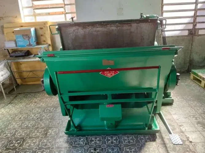 Máquina de Corte e Vinco, FEVA SUPERVINCO, tamanho 80 x 120 cm