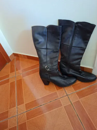 Vendo bota 70.00