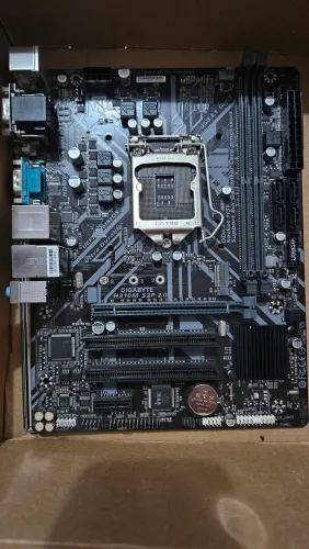 Placa mãe Gigabyte H310M S2P 2.0