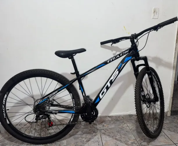 Bicicleta super nova